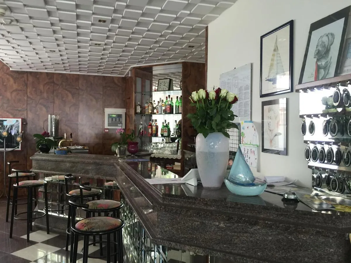Hotel Calypso Bellaria-Igea Marina 3*,